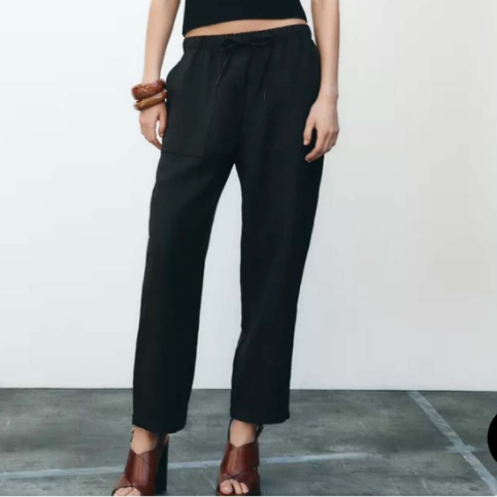 Zara Black Cropped Drawstring Pants